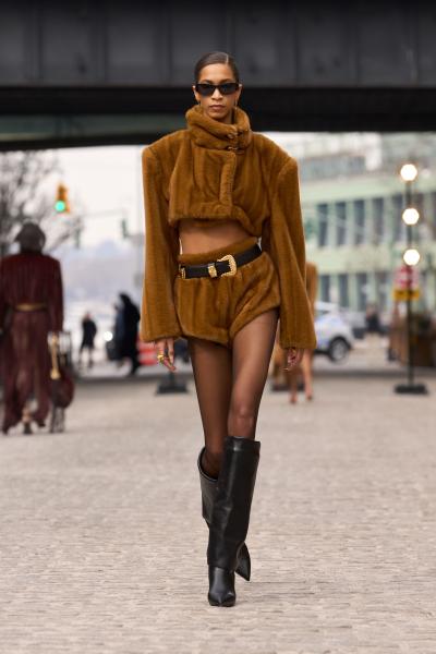 Bronx and Banco 26FW009